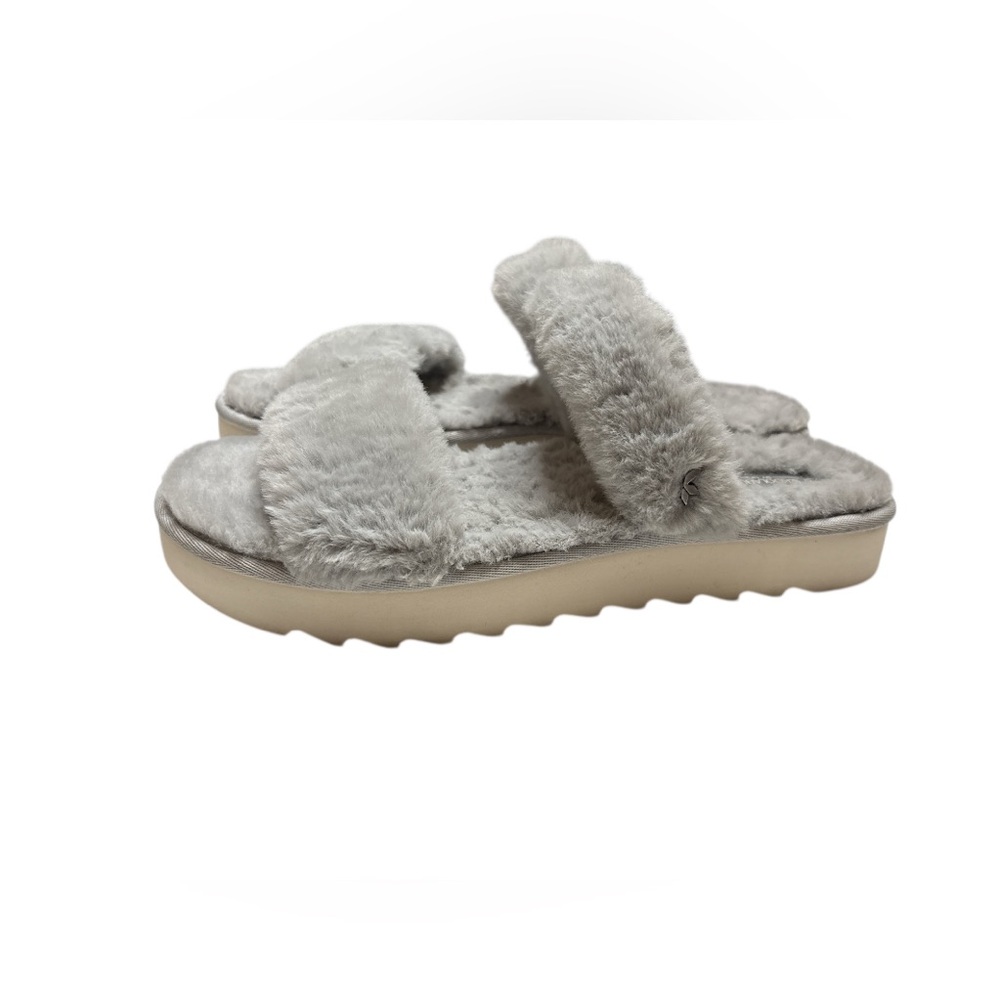 Koolaburra by UGG Plush Gray Women's Slippers,Size 12,Made in Vietnam
